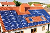 光伏發(fā)電站需要用到哪些設備？光伏板不可少！