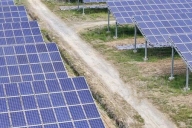 光伏發(fā)電站如何應(yīng)對(duì)電網(wǎng)波動(dòng)問題？廠家答疑！