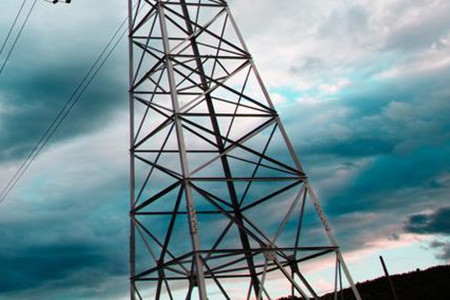 兩個(gè)年用電量 2500 萬度的民營企業(yè)，只隔著一道墻，是否能做儲能？