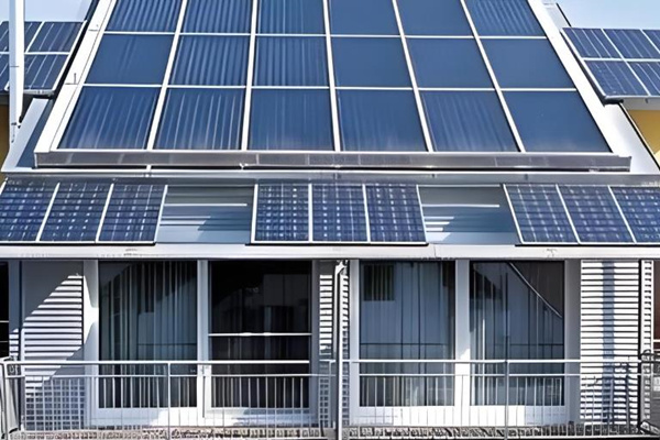 安裝和使用光伏發(fā)電系統(tǒng)時(shí)應(yīng)該注意哪些問(wèn)題？ 圖1